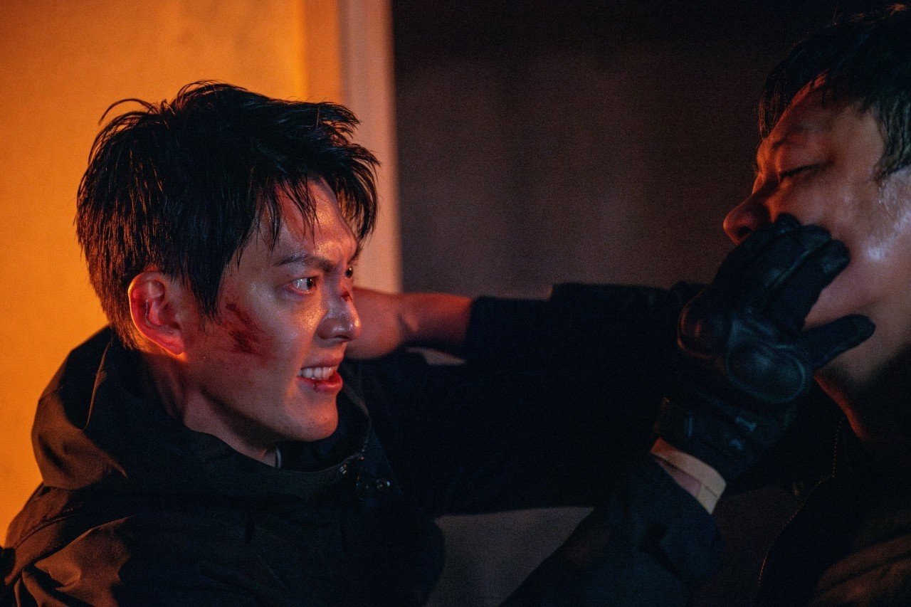 본문 이미지 - 김우빈(넷플릭스 제공)