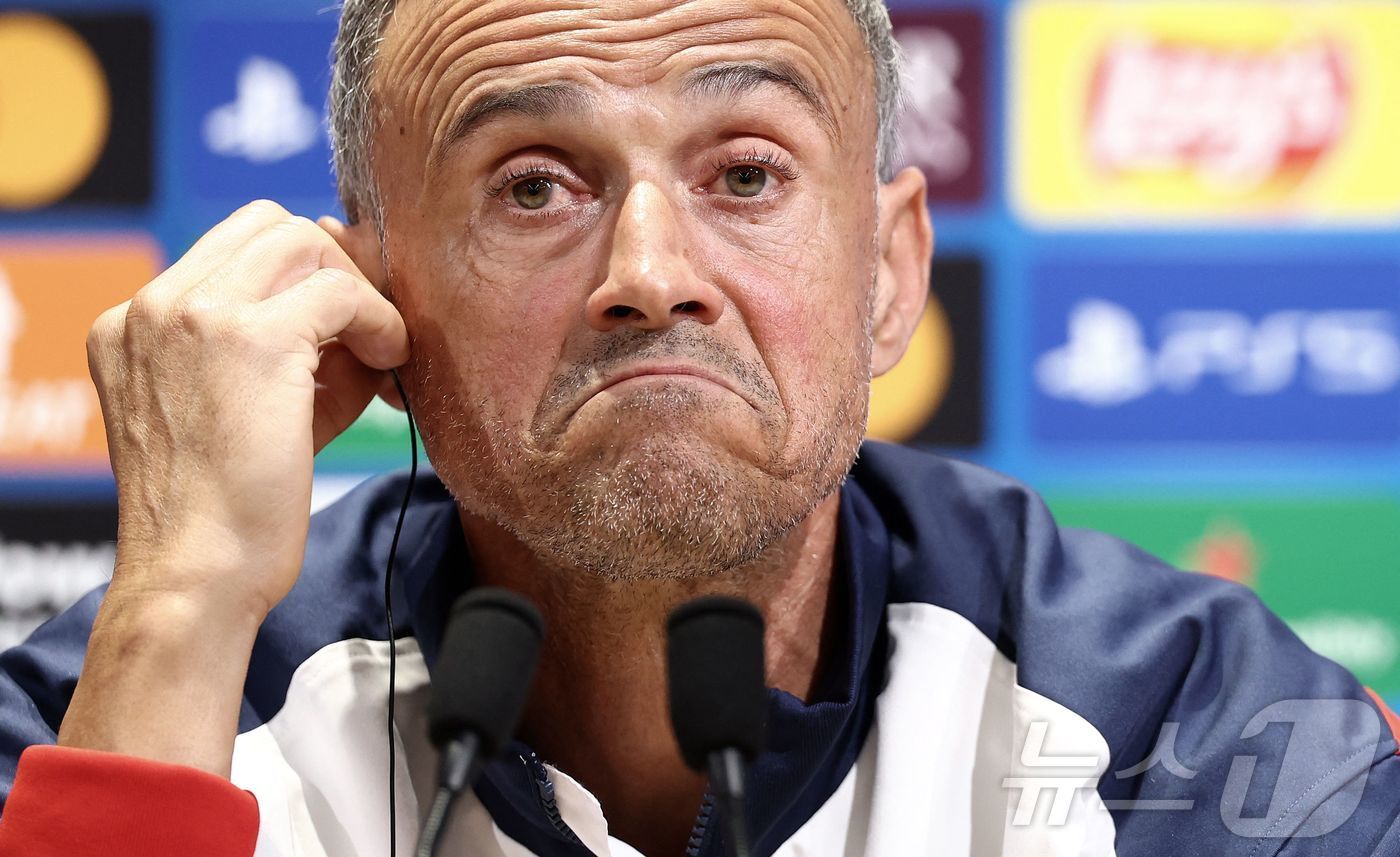 본문 이미지 - 루이스 엔리케 감독 ⓒ AFP=뉴스1