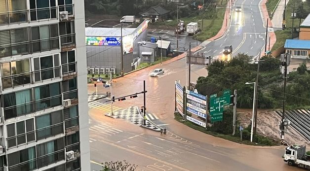 집중호우에…전남 보성 '물바다'