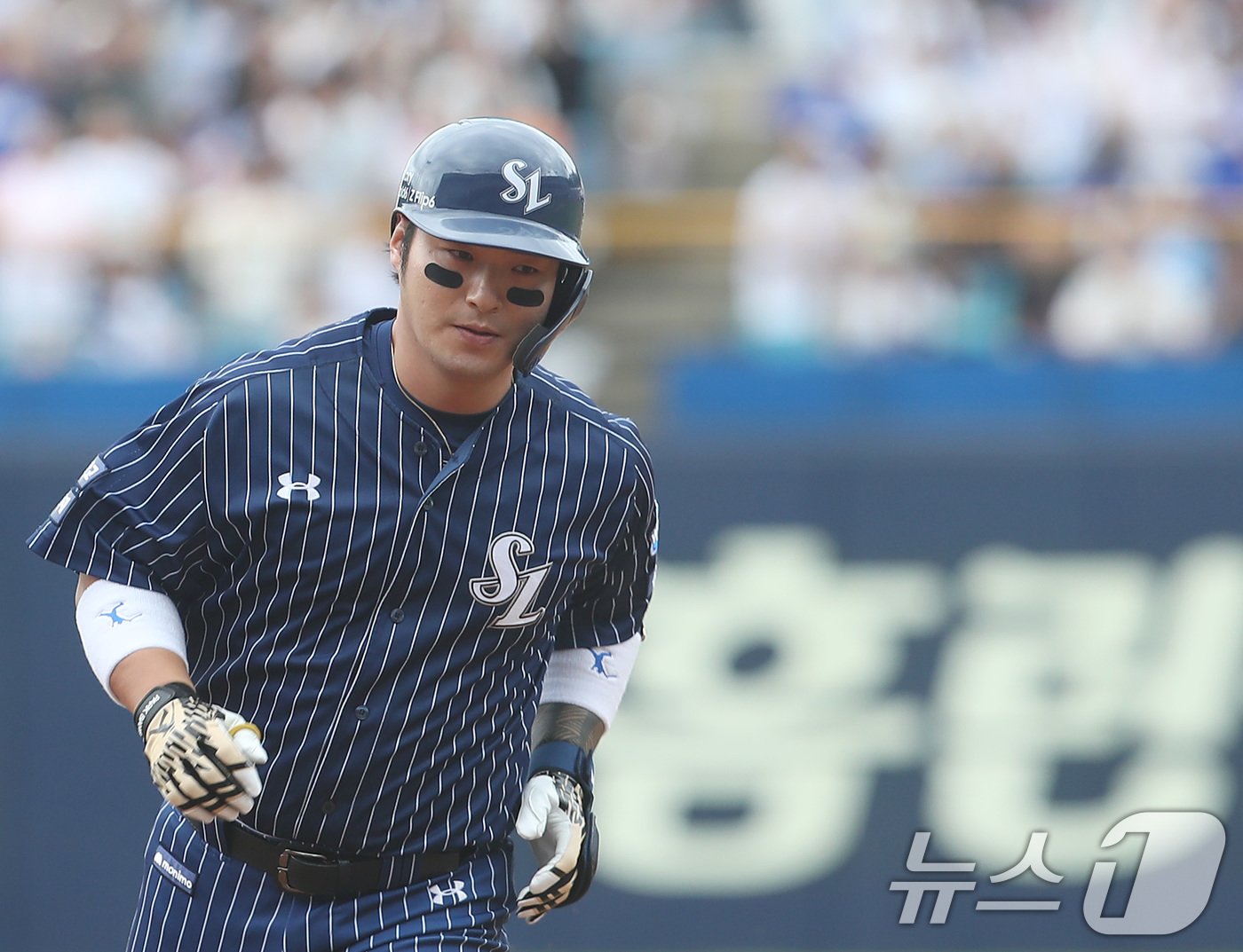 본문 이미지 - &#39;라팍&#39;을 홈으로 쓰는 삼성 라이온즈로 이적 후 부활의 조짐을 보인 박병호. /뉴스1 DB ⓒ News1 공정식 기자