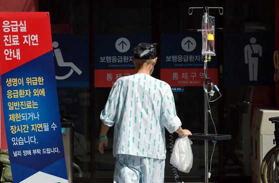 국민 의료비 지출 역대 최대…사상 첫 400만원 넘었다