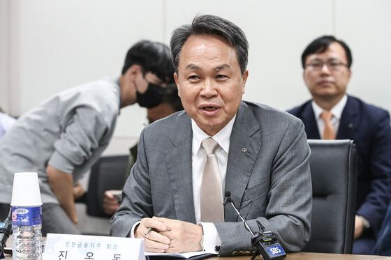 신한 진옥동·하나 함영주 회장, 세계 2위 서클 사장 만난다(종합)