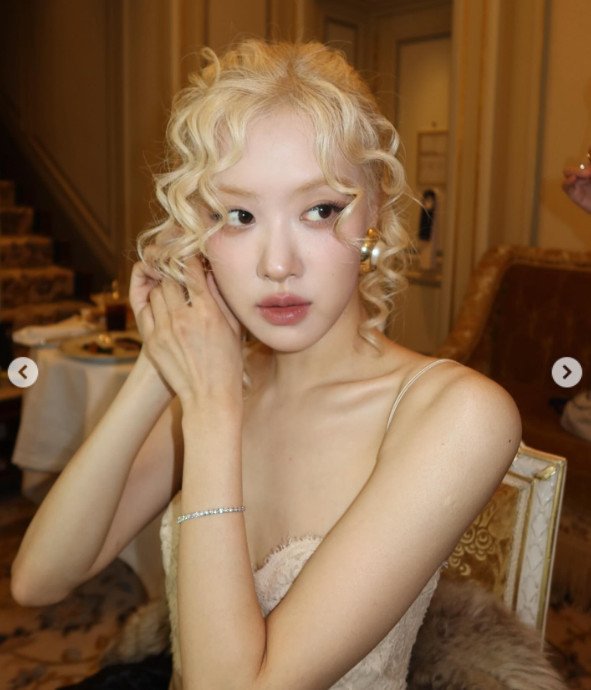 본문 이미지 - 사진=로제 인스타그램
