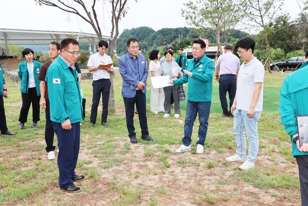 영동군 발주 사업장 곳곳 부실…군의회 "보완·시정조치 요구"