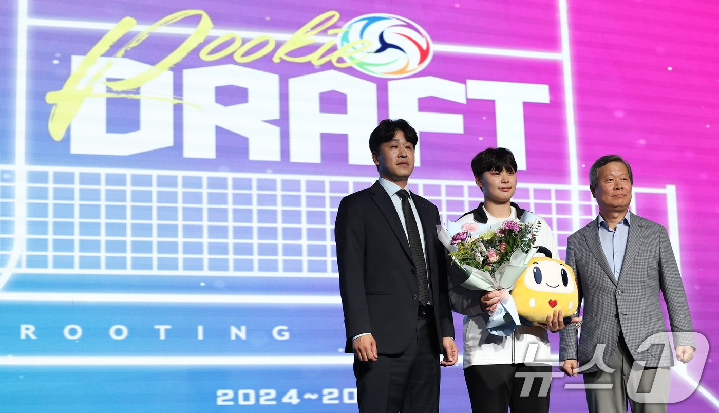 본문 이미지 - 드래프트 1순위로 도로공사의 지명을 받은 김다은 ⓒ News1 DB