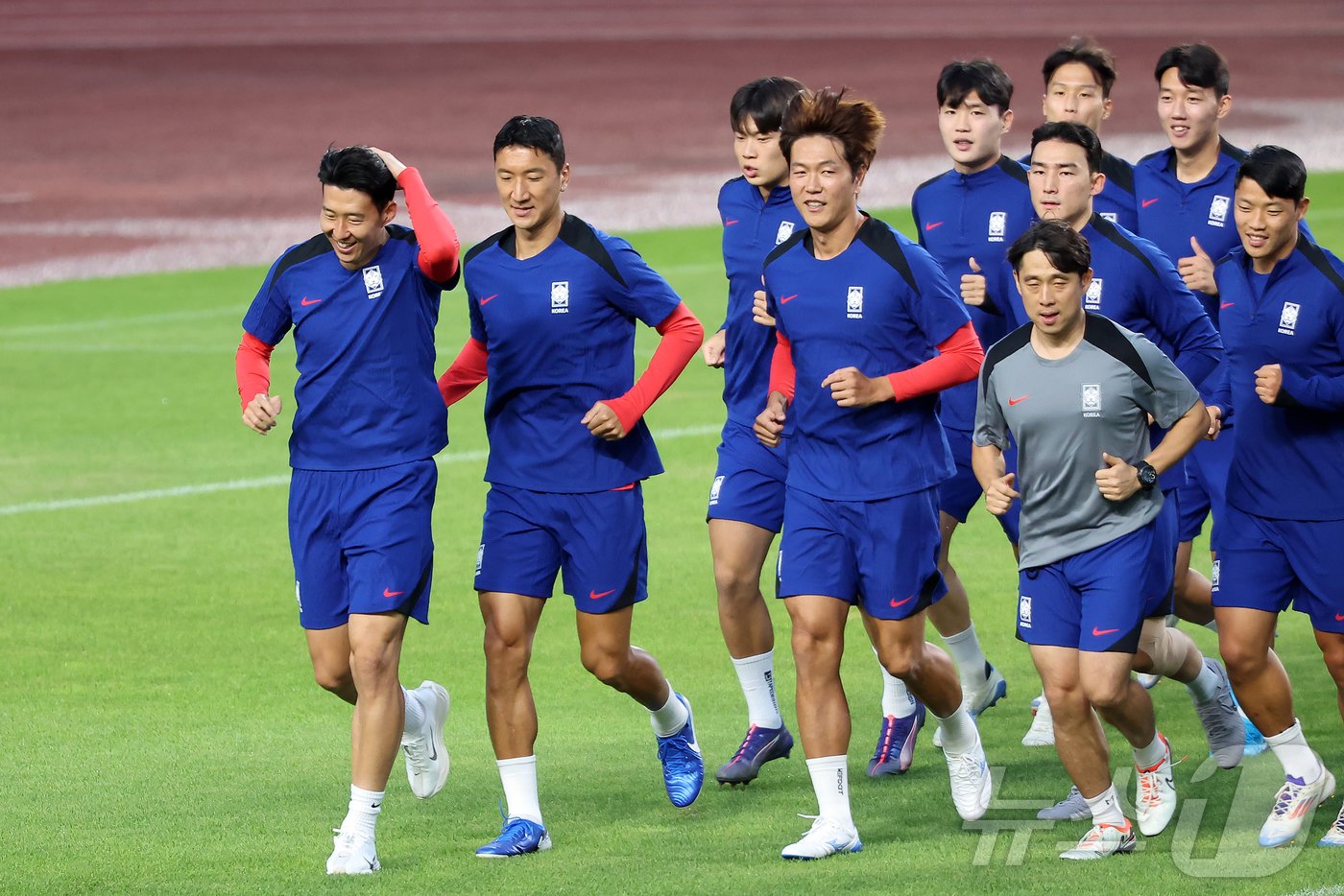 본문 이미지 - 훈련 중인 대표팀 선수들2024.9.3/뉴스1 ⓒ News1 김도우 기자