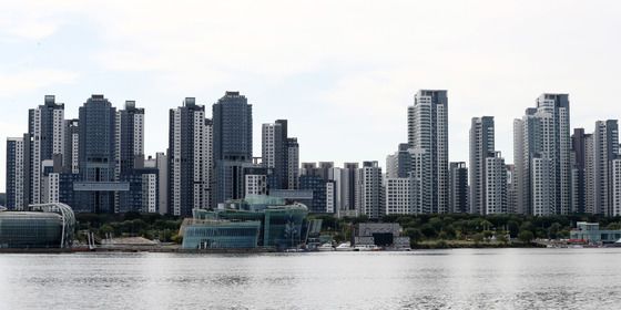 "소득 줄면 대출 막힌다"…40대 '영끌'로 강남 아파트 샀다