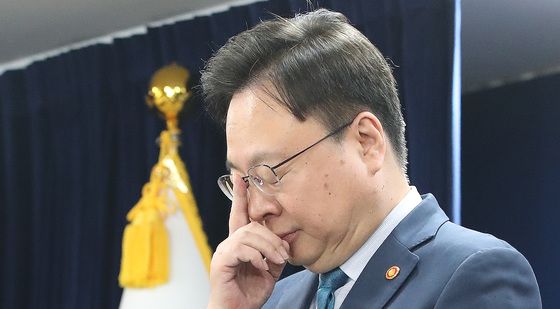 의료개혁 추진 상황 브리핑 나선 조규홍 장관