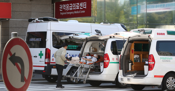 '빅5'급 국립대병원 키우고 공공의료 'AI 고속도로' 뚫는다(종합)