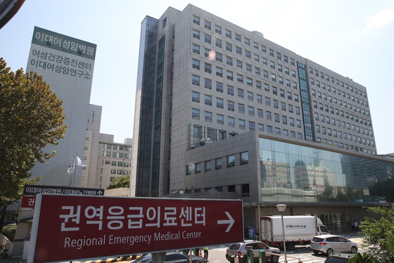 장애인 병·의원 이용 문턱 낮춘다…복지부, 이대목동병원 점검