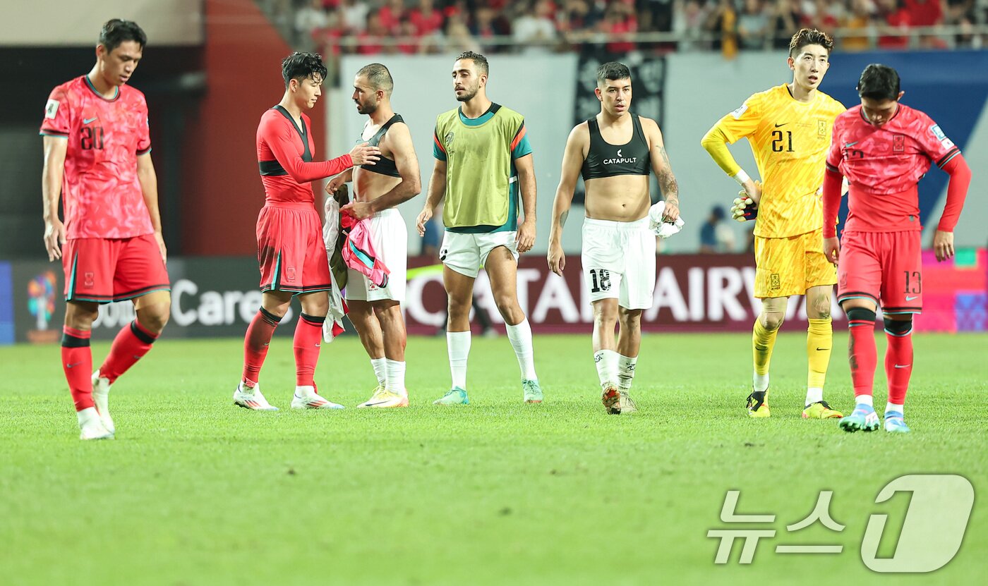본문 이미지 - 팔레스타인과의 홈 경기에서 0-0비긴 한국. /뉴스1 ⓒ News1 김도우 기자