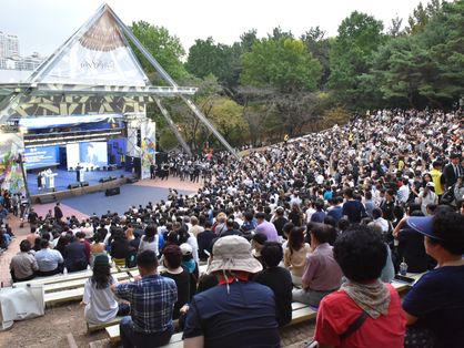 '판소리, 모두의 울림' 광주비엔날레 개막…86일 대장정