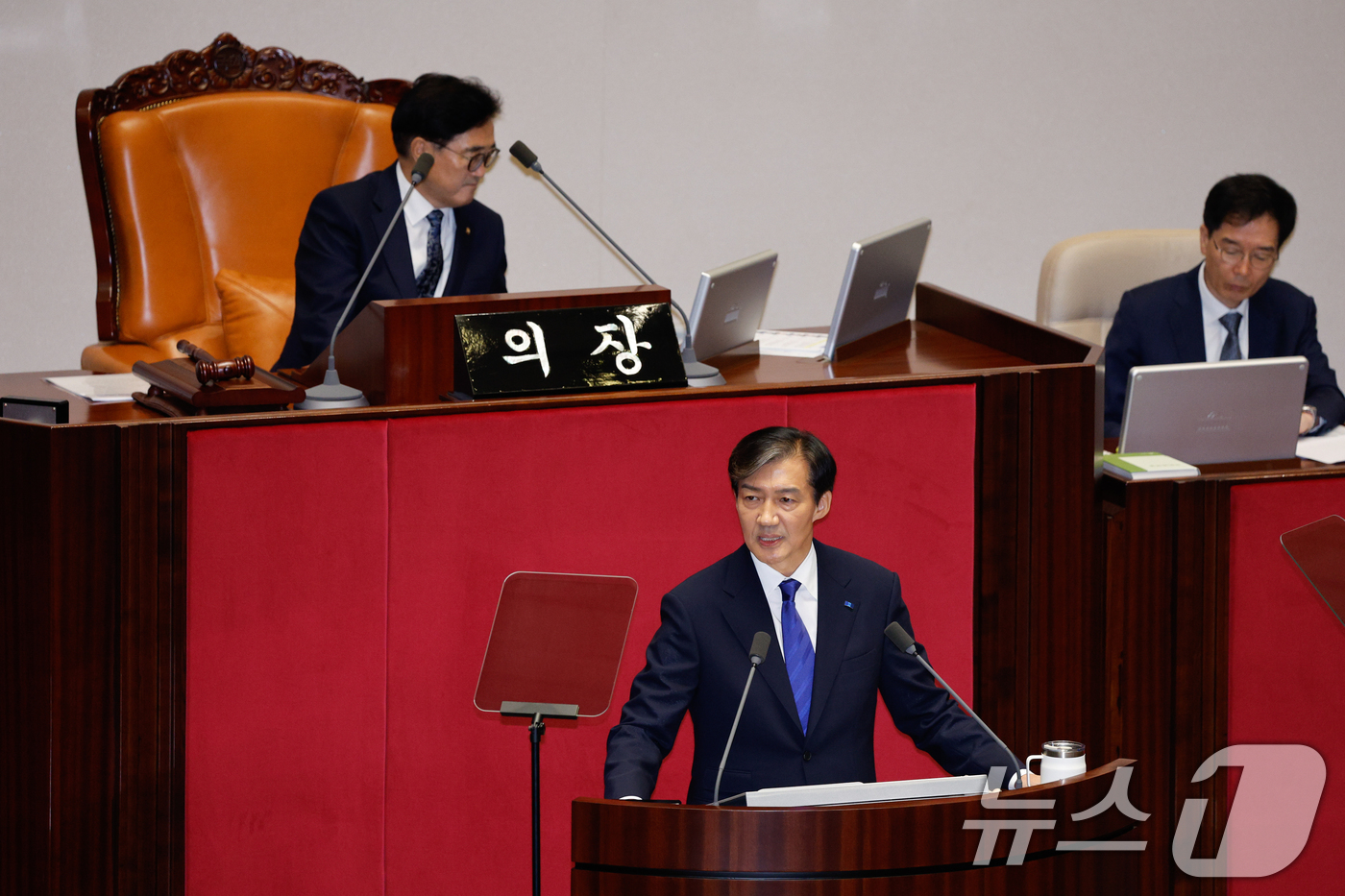(서울=뉴스1) 안은나 기자 = 조국 조국혁신당 대표가 9일 오후 서울 여의도 국회 본회의장에서 비교섭단체 대표 연설을 하고 있다. 2024.9.9/뉴스1