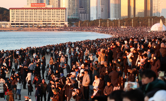 성탄절·해돋이 명소 안전 관리…연말연시 인파사고 대비