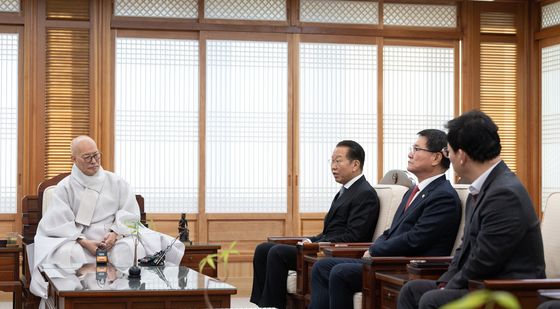 조계종 찾은 권영세 비대위원장