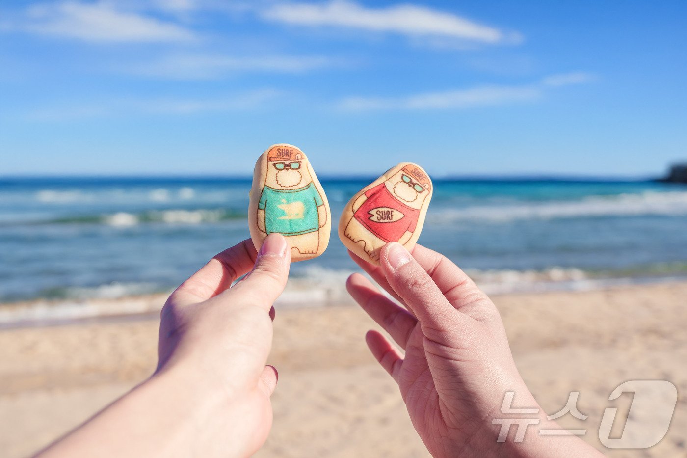 본문 이미지 - 강원 양양군이 지역 특색을 담아 최근 출시한 브랜드 디저트 빵 ‘양양한입’(양양군 제공) 2025.1.10/뉴스1