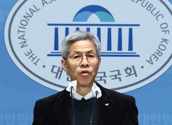 기호5번 "진보 대통령" 권영국도 있다…3파전에 가린 후보들