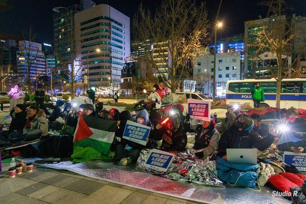 한화오션 "협력사-하청노동자 단체교섭 개입 못 해…경영권 저촉"