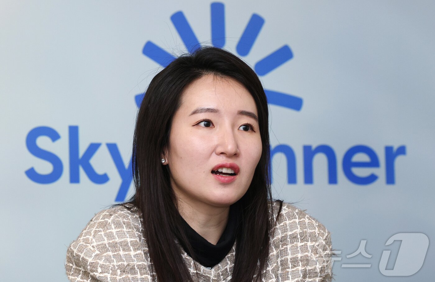 본문 이미지 - 제시카 민 스카이스캐너 전문가가 10일 서울 강남구에 위치한 공유오피스에서 뉴스1과 인터뷰하고 있다. 2024.1.10/뉴스1 ⓒ News1 장수영 기자