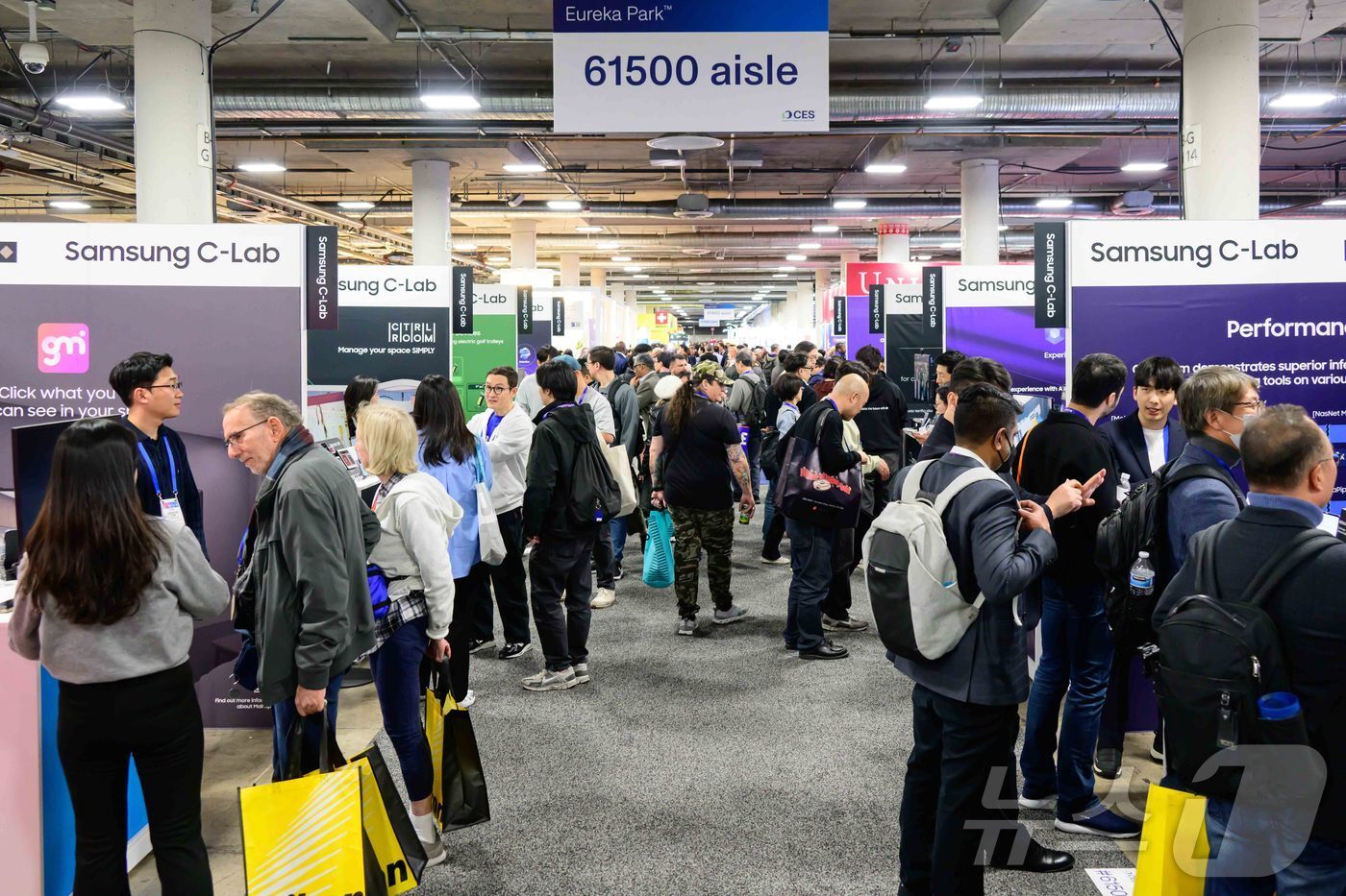 본문 이미지 - 삼성전자는7~10일(현지 시각) 미국 라스베이거스에서 열린 세계 최대 가전 전시회 'CES 2025'에서 C랩이 육성한 사내 벤처와 외부 스타트업의 혁신 기술을 선보였다.(삼성전자 제공)