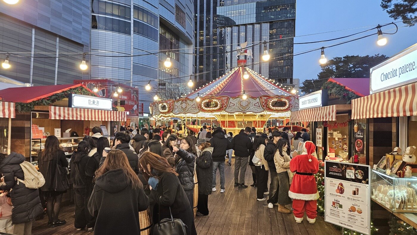 본문 이미지 - 롯데 크리스마스 마켓. (롯데백화점 제공).