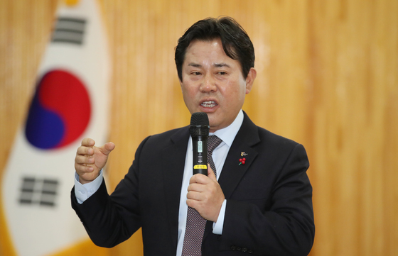 박정현 전 부여군수, 박수현 선거캠프 총괄선거대책본부장 사퇴