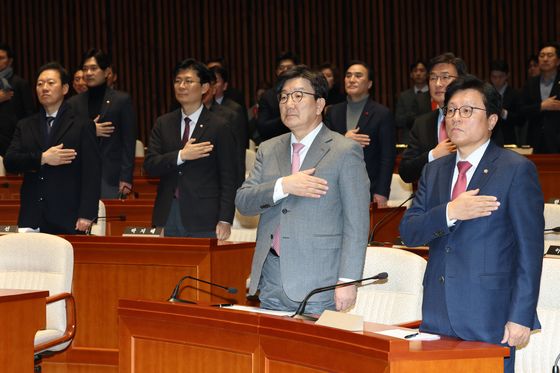 국힘, 자체 특검법 결론 못내…민주 "한도 끝도 없이 못기다려"(종합)