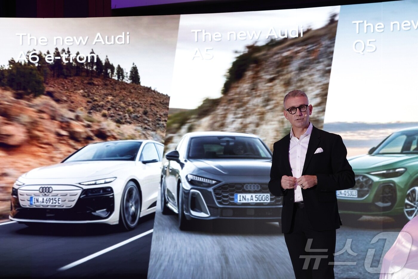 본문 이미지 - 스티브 클로티 아우디코리아 사장이 지난 1월 서울 중구 신라호텔에서 신년 기자 간담회를 열고 아우디 차량 출시 계획을 소개하는 모습. (아우디 코리아 제공) 2025.1.13/뉴스1