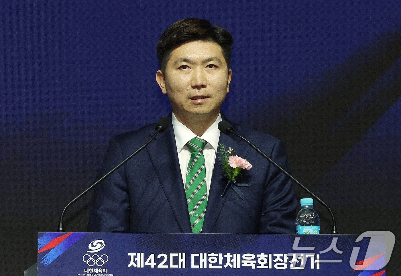 본문 이미지 - 14일 오후 서울 송파구 올림픽공원 올림픽홀에서 열린 제42대 대한체육회장선거에 앞서 유승민 후보가 정견발표를 하고 있다. 2025.1.14/뉴스1 ⓒ News1 장수영 기자