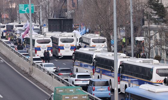 "집회·시위 안전관리"…행안부 신년 업무보고 '제1원칙'(종합)