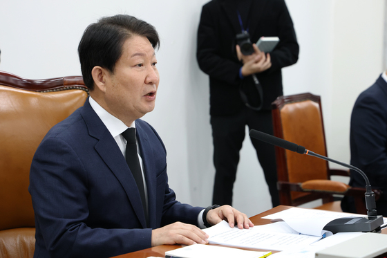 '가짜 야근' 5배 물려도 안 멈췄다…공무원 4년째 매년 300명 이상 적발