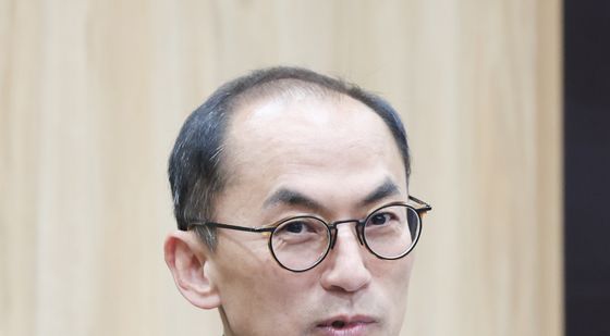 벌언하는 고학수 개보위원장