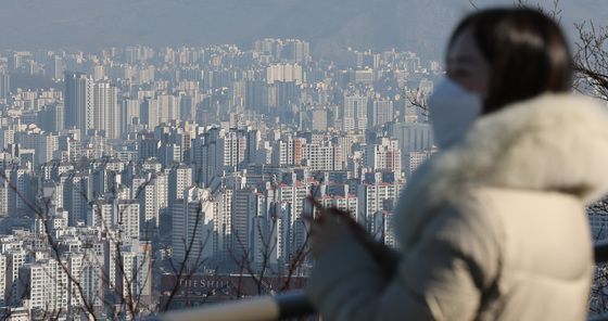 '차가운 주택 시장, 서울 아파트 경매 건수 9년만에 최고치'