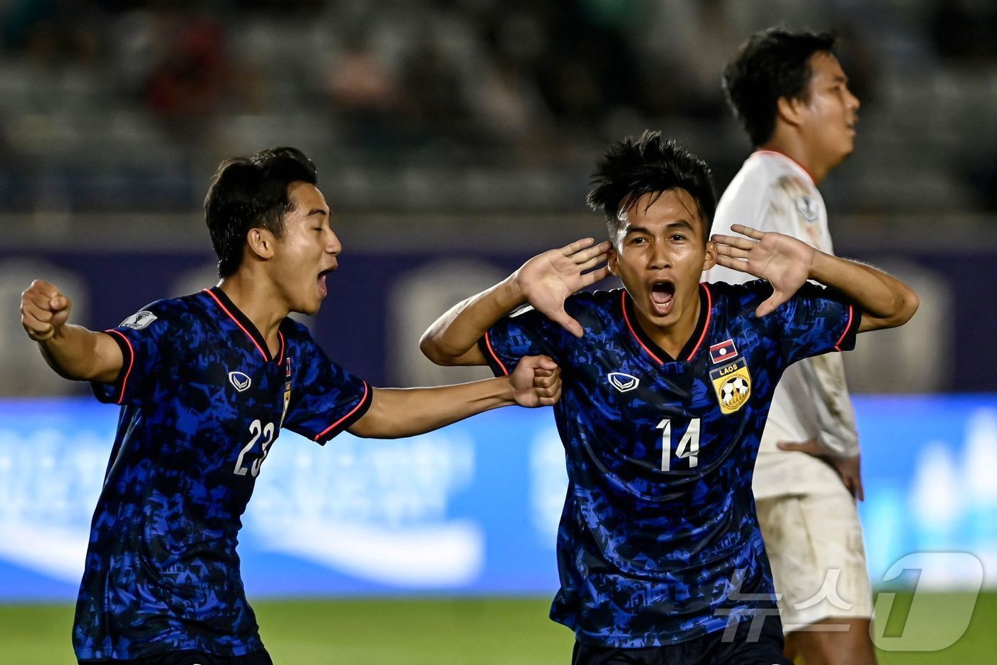 본문 이미지 - 라오스 축구대표팀 선수들 ⓒ AFP=뉴스1