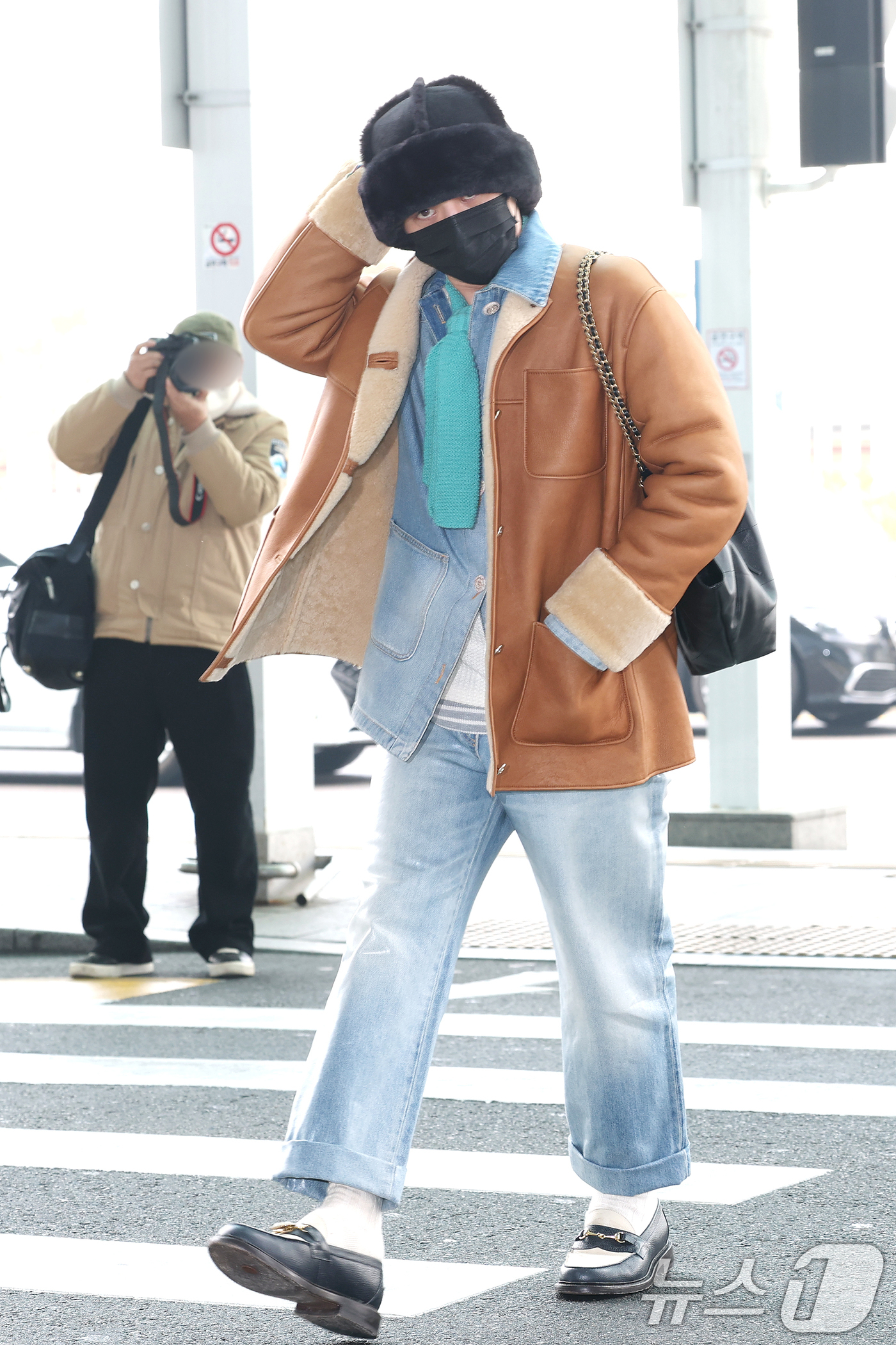 (인천공항=뉴스1) 권현진 기자 = 빅뱅 지드래곤(GD,권지용)이 해외 일정을 위해 21일 인천국제공항을 통해 프랑스 파리로 출국하고 있다. 2025.1.21/뉴스1