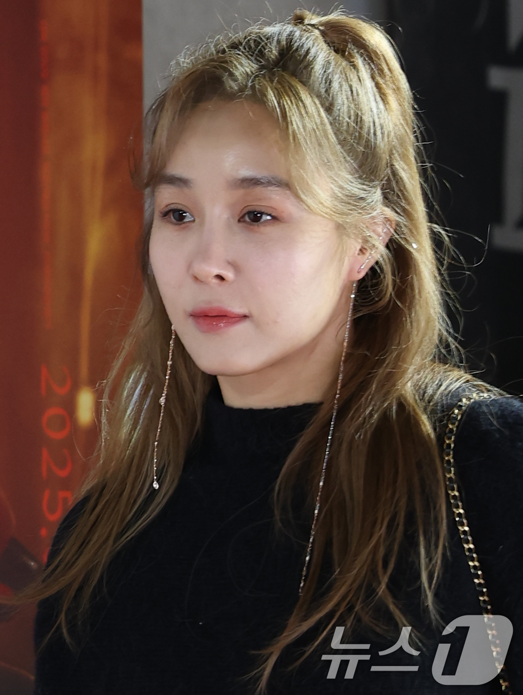 (서울=뉴스1) 권현진 기자 = 배우 옥주현이 21일 서울 송파구 롯데시네마 월드타워점에서 열린 영화 '검은 수녀들'(감독 권혁재) VIP 시사회에 참석하고 있다.'검은 수녀들'은 …