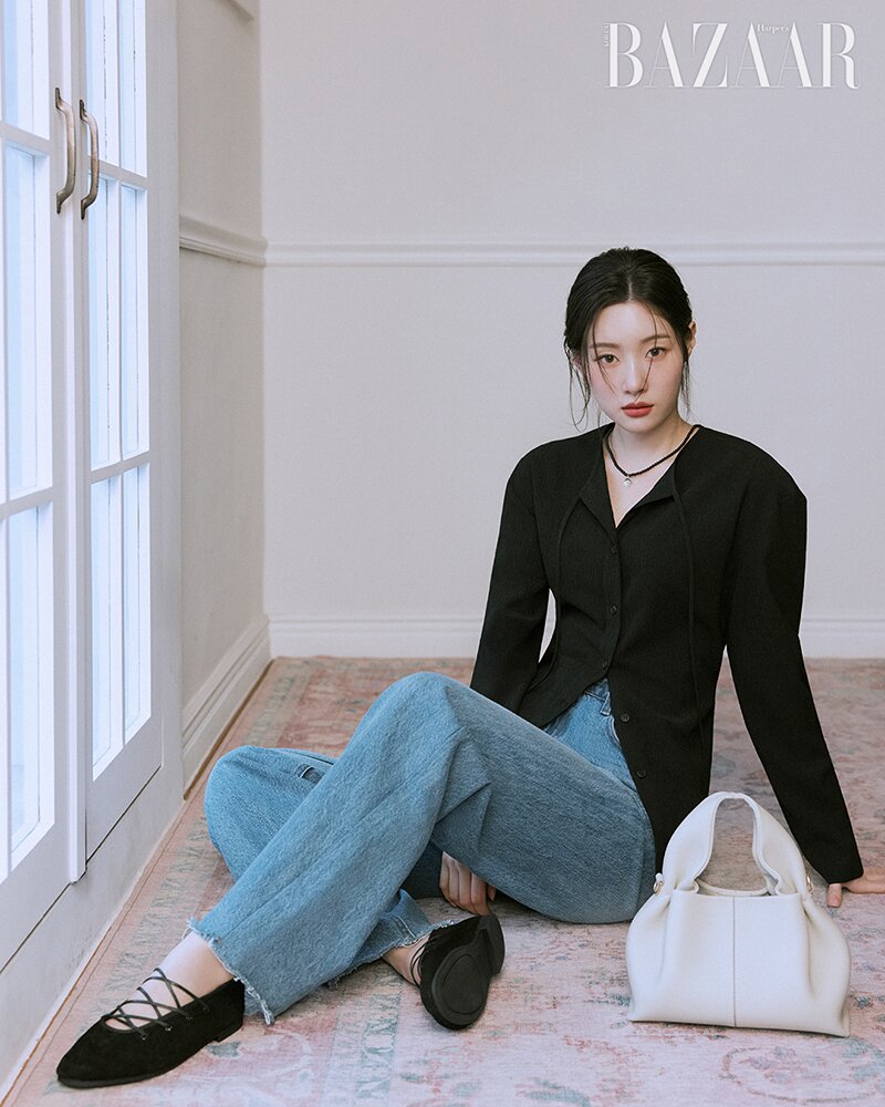 본문 이미지 - 정채연/하퍼스 바자 제공