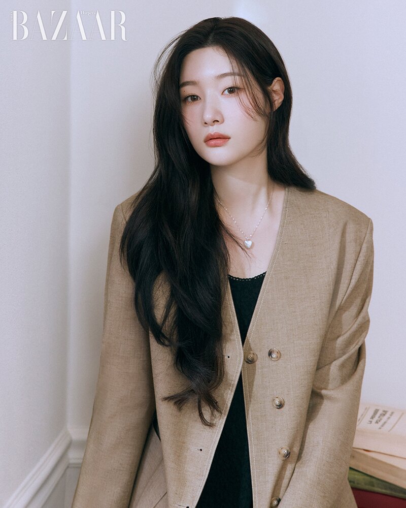 본문 이미지 - 정채연/하퍼스 바자 제공