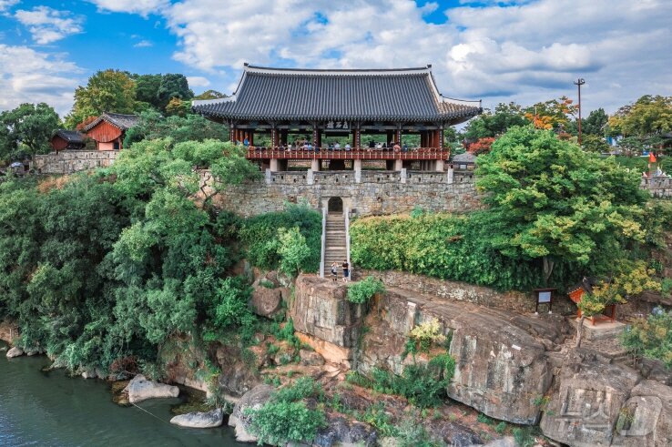 본문 이미지 - 진주 촉석루&#40;진주시 제공&#41;.