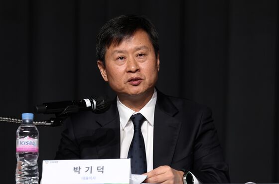 "주식 헐값 처분해 회사에 손해"…MBK, 고려아연 경영진 대상 손배소 제기