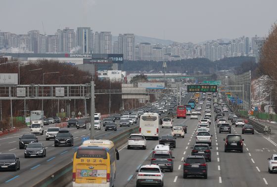 "시동 꺼짐·화재 우려"…벤츠·폭스바겐 등 11개 차종 1만5671대 리콜