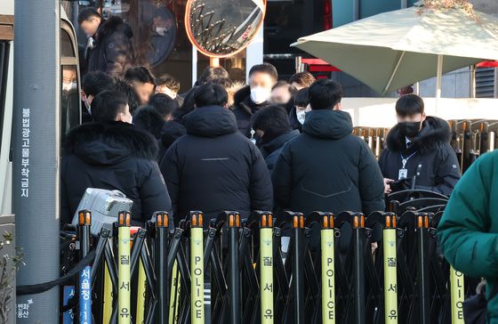 윤 대통령 체포영장 집행 불발…대구 야권 "즉각 체포" 목소리