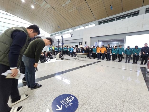 제주항공 유가족 대표 "그동안 관계자들의 노고에 진심으로 감사"