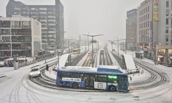 7일 충남·전북 중심 눈·비 최대 20㎝…찬 공기 남하 최저 -13도