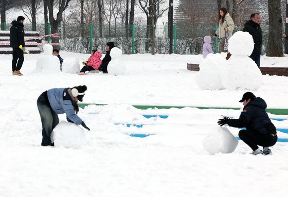 함평 6.3㎝, 광주·전남 곳곳 '대설주의보'…모레까지 눈 이어져