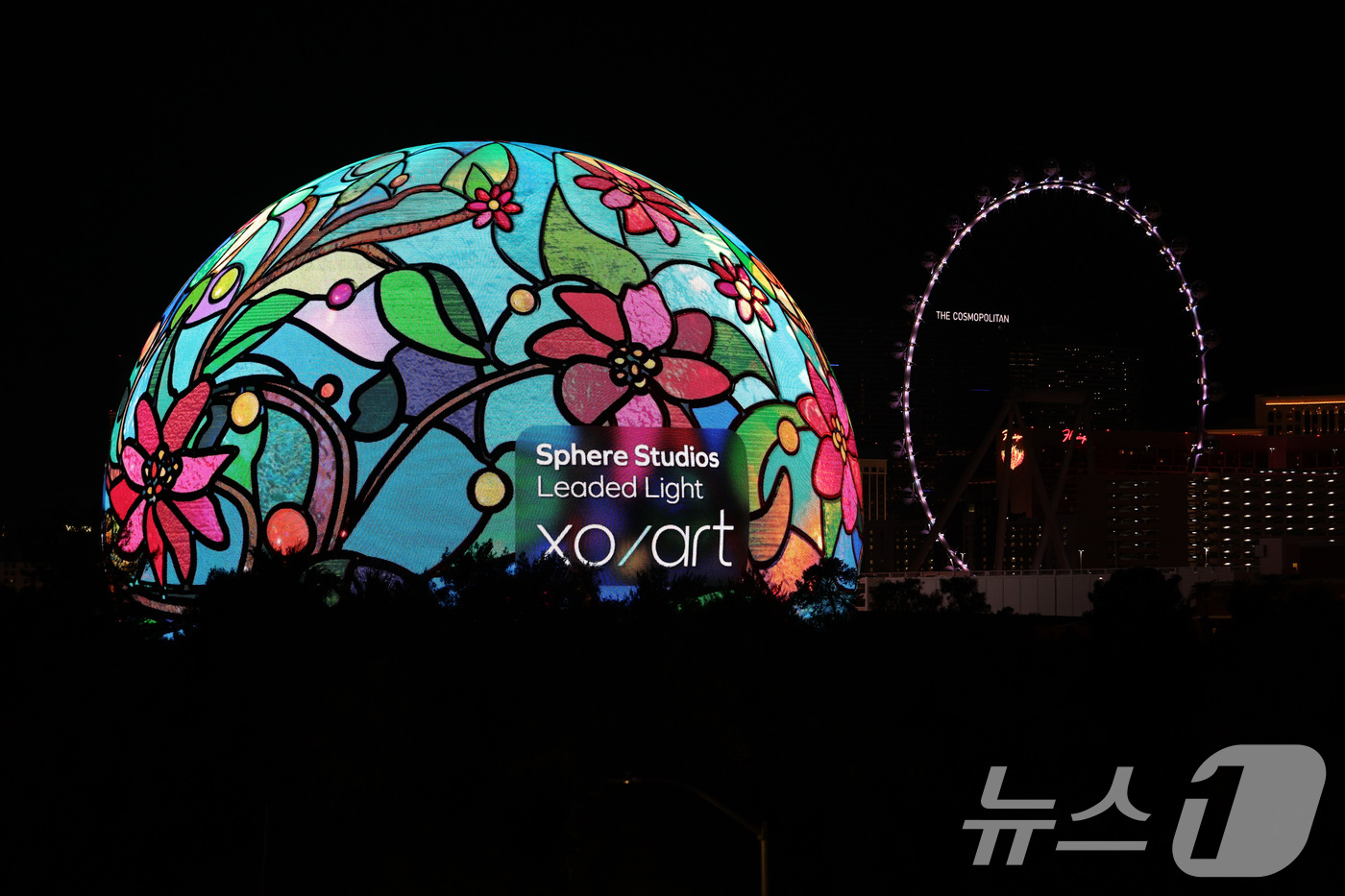 (라스베이거스(미국)=뉴스1) 신웅수 기자 = 세계 최대 IT(정보기술)·가전 전시회 'CES 2025' 개막을 이틀 앞둔 4일(현지시간) 미국 네바다주 라스베이거스 스피어에 CE …