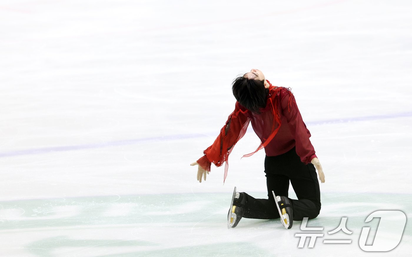 본문 이미지 - 피겨 차준환이 5일 오후 경기도 의정부 실내빙상장에서 열린 제79회 전국남녀 피겨스케이팅 종합선수권대회 남자 시니어 프리스케이팅 부문에서 연기를 펼치고 있다. 2025.1.5/뉴스1 ⓒ News1 이승배 기자