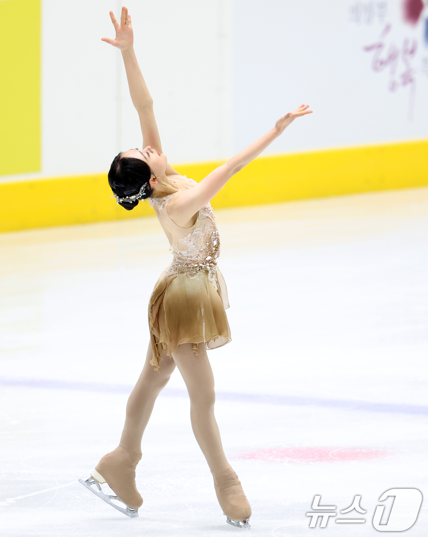 (의정부=뉴스1) 이승배 기자 = 피겨 김채연이 5일 오후 경기도 의정부 실내빙상장에서 열린 제79회 전국남녀 피겨스케이팅 종합선수권대회 여자 시니어 프리스케이팅 부문에서 연기를 …