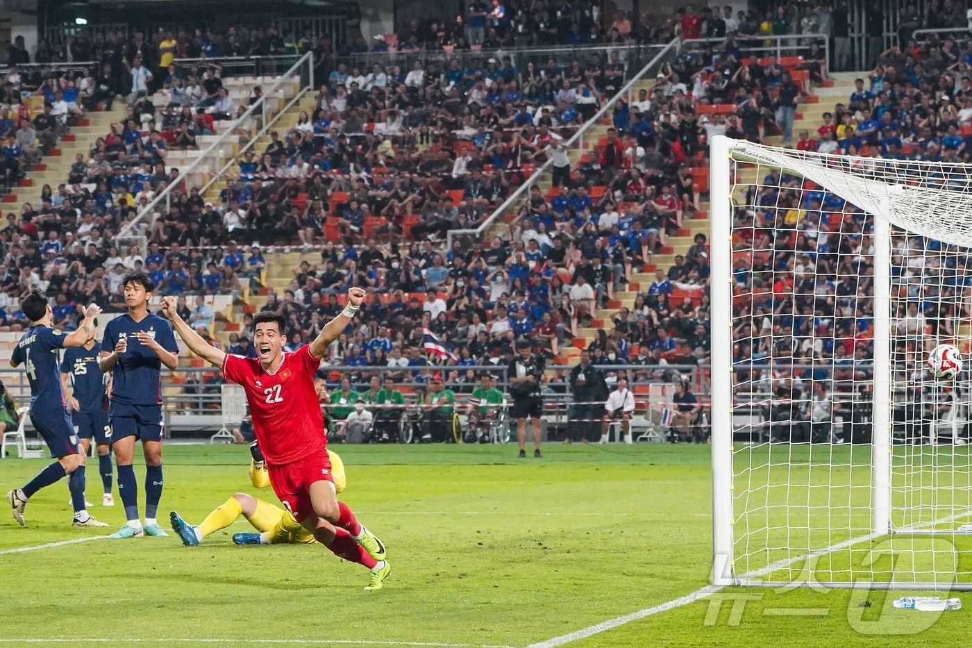 본문 이미지 - 태국을 꺾은 베트남. ⓒ AFP=뉴스1