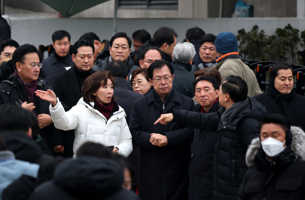 내란특검 "尹 체포 방해 의원 수사한 게 하나도 없다?…사실과 달라"